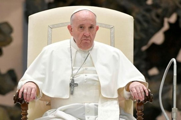 El papa Francisco le promete al mundo el segundo diluvio universal si no entra en razón