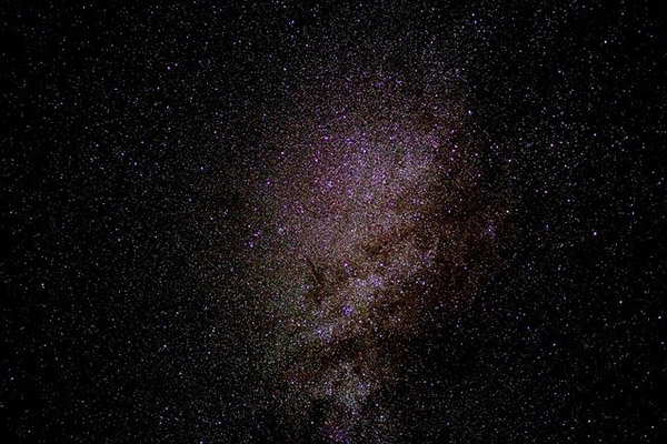 Un nuevo tipo de energía oscura podría arrojar luz sobre la expansión del Universo