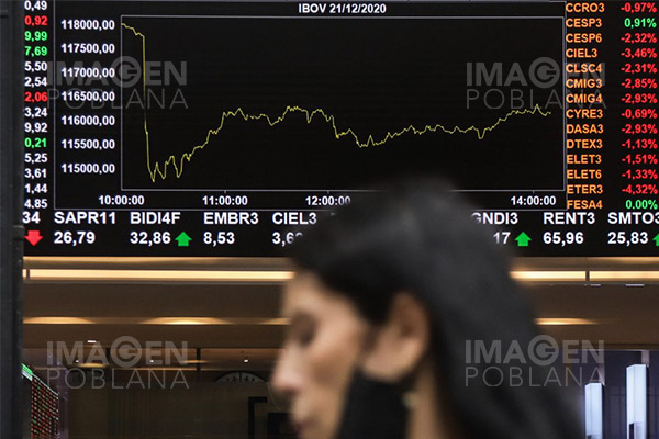 Crecimiento de 5.6 % en 2021 si vacunas se despliegan rápido: OCDE