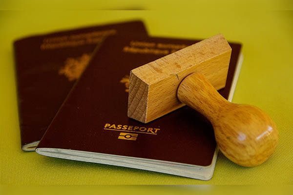 China, país pionero en emitir pasaportes COVID-19