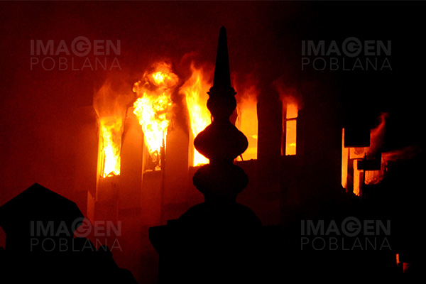 Incendio en fábrica de ropa en Egipto deja 20 muertos y 24 heridos