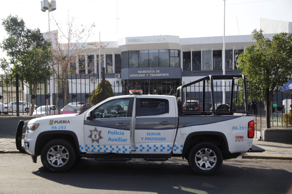 Resguardan policías la SMT tras la salida de Guillermo Aréchiga