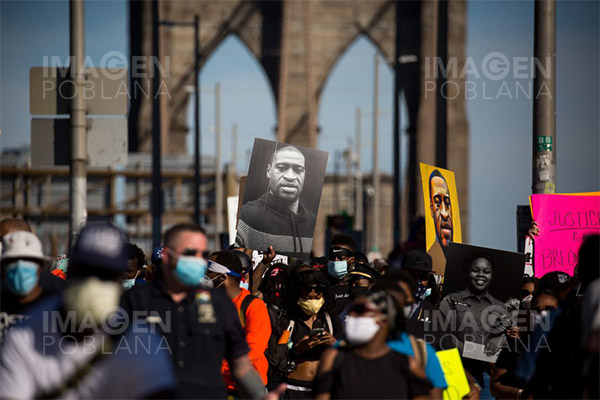 Minneapolis acuerda pagar 27 mdd a familiares de George Floyd