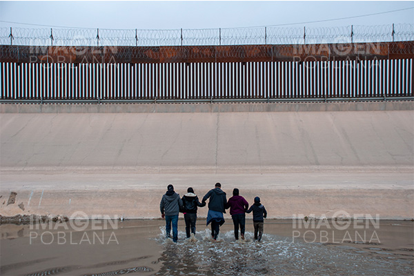 Relación "asimétrica" de México y EU centrada en migración y seguridad fronteriza