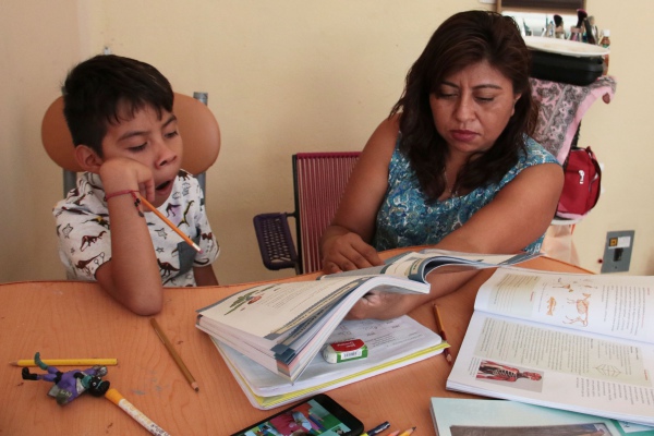 Intervenir demasiado en actividades de los niños puede ser contraproducente
