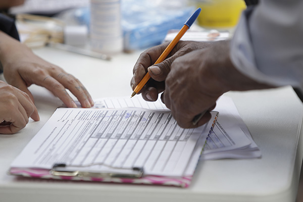 Encuestas, “argumento” de MORENA para justificar decisiones