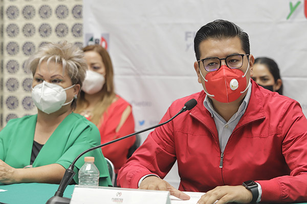 PRI, sin perfiles de peso, aplaza la definición de candidaturas