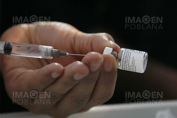 México recibe el vigésimo embarque de vacunas de Pfizer