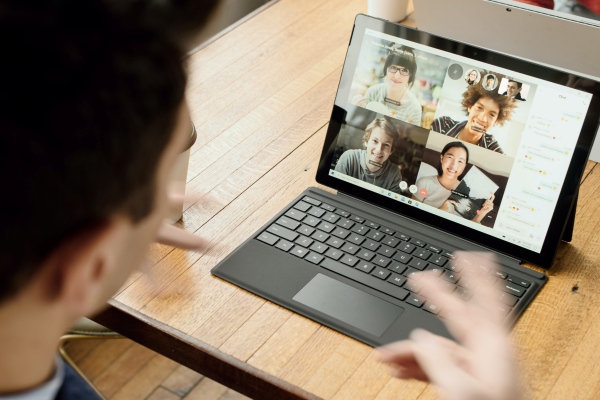 Videollamadas no son tan efectivas para el trabajo a distancia