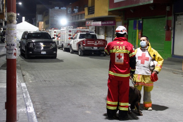 Gobierno de Texmelucan informa el rescate de un segundo cuerpo en obra derrumbada