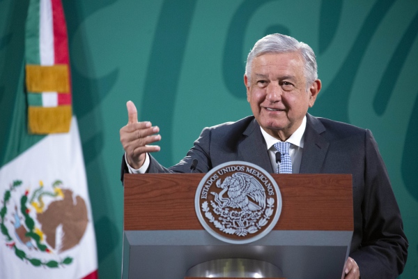 México agradece a Rusia, Argentina, India y EU por vacunas contra COVID-19