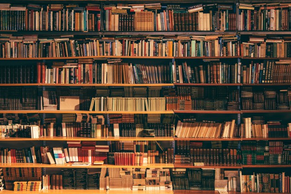 FCE y librerías El Sótano transmiten programa “Pasión por la lectura”
