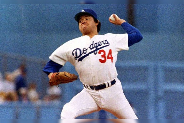 “El Toro” Valenzuela regresa al diamante en forma digital