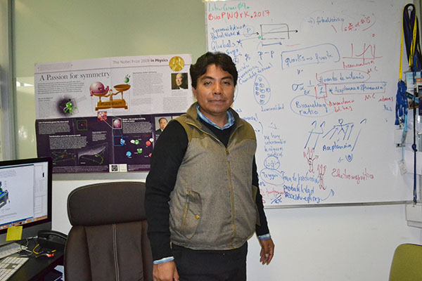Científicos FCFM-BUAP suman para develar el misterio del origen del Universo