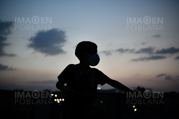 Nicaragua solicita a México, EU e Interpol localizar a madre de niño abandonado en Texas