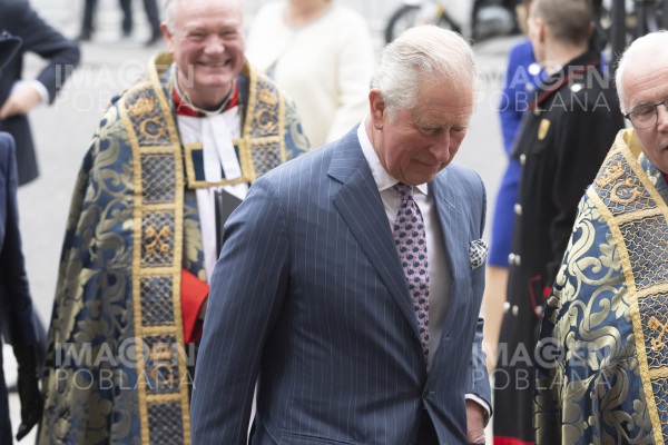 ¿Se tambalea la monarquía británica? La muerte del príncipe Felipe abre un debate