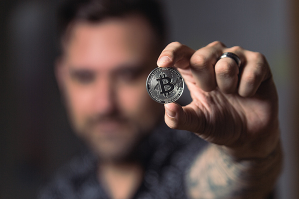 Bitcoin ante la peor semana del año por planteo tributario para inversores criptográficos