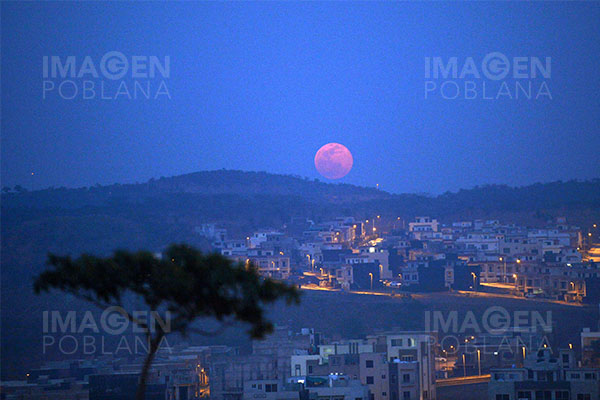 Una superluna rosada iluminará el cielo nocturno alrededor del globo