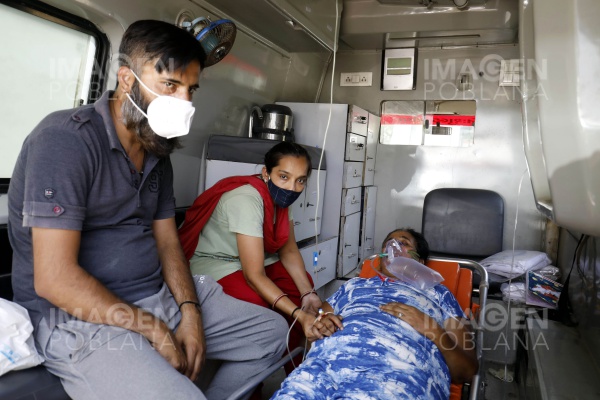 Francia entregará ayuda sanitaria a la India para ayudarle durante la pandemia