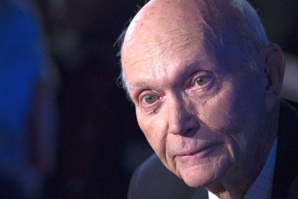 Muere a los 90 años astronauta Michael Collins, de la misión Apolo 11 a la Luna