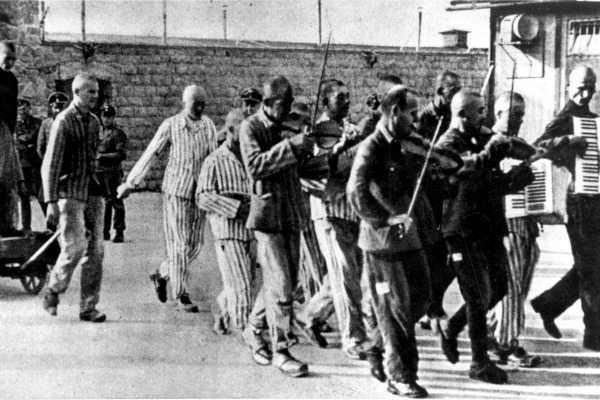 Los nazis también torturaban con la música