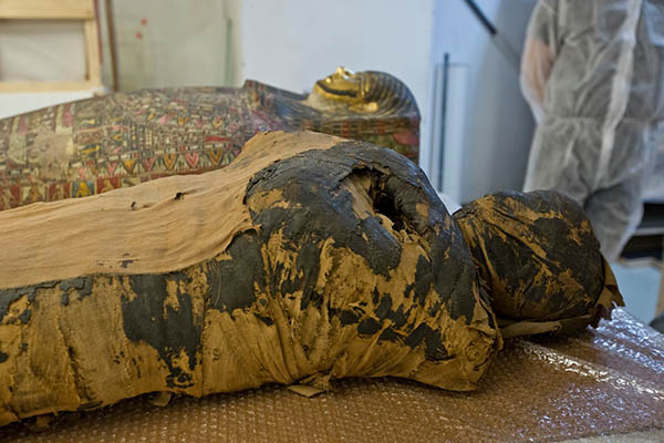 Científicos descubren que momia egipcia de 2,000 años estaba embarazada