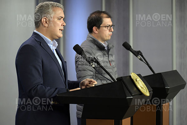 Presidente de Colombia anuncia instancia de diálogo nacional ante protestas en el país