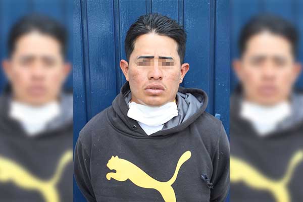 Atrapan a un sujeto tras asaltar pastelería