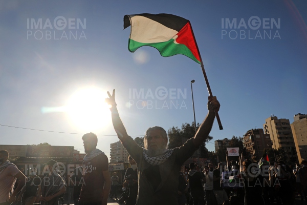 Ejército israelí informa de un ataque contra instalaciones estratégicas de Hamás