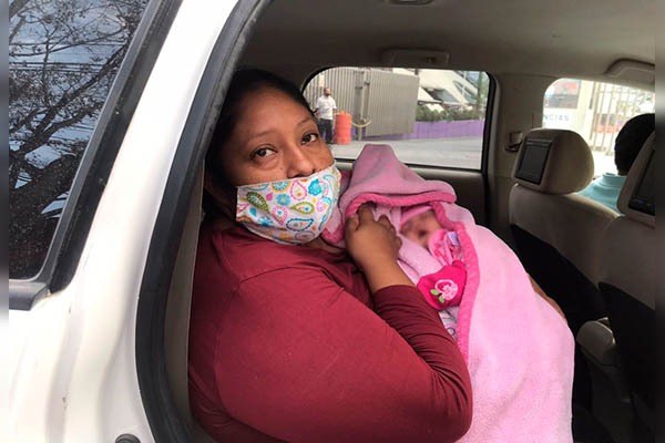 Hospital en Nuevo León intercambia bebés; solo una madre se dio cuenta