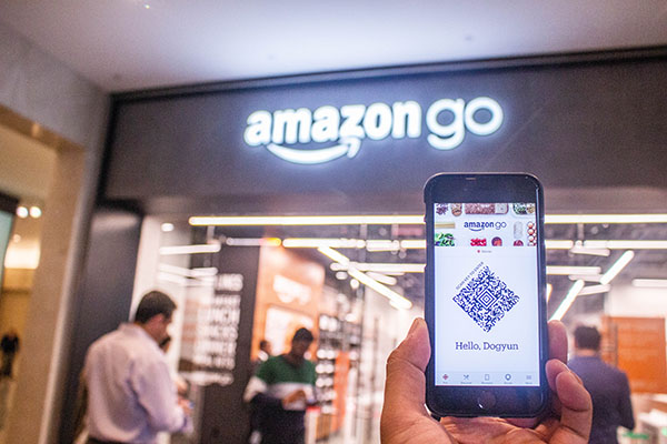 Tecnología para pagar con la mano de Amazon se expande y busca venderse