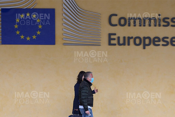 UNICEF pide al G7 donar excedente de vacunas al COVAX