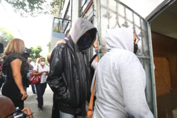 Comparece víctima de Saúl Huerta y reclasifican delito como violación