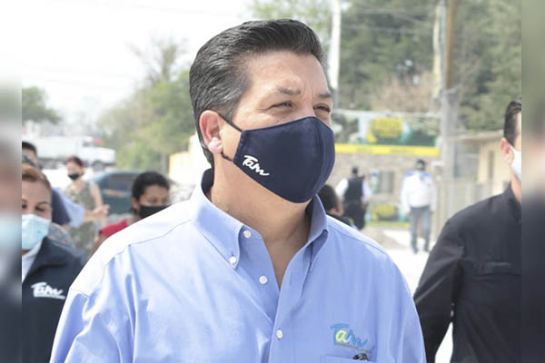 Cierran círculo alrededor de Cabeza de Vaca; giran orden de captura y congelan sus cuentas