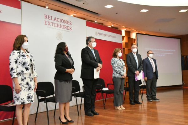 México abre portal de datos sobre contratos de compra de vacunas