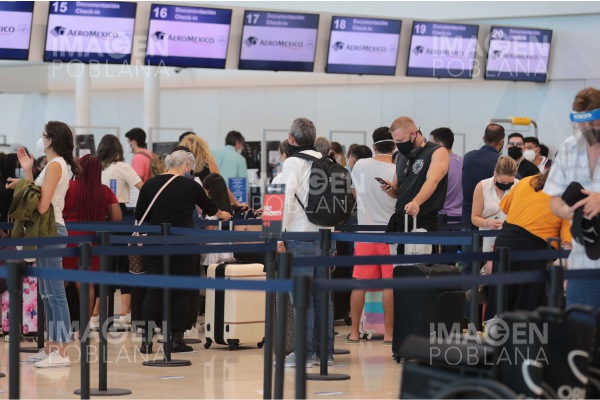 México garantiza seguridad aérea pese a baja en calificación internacional