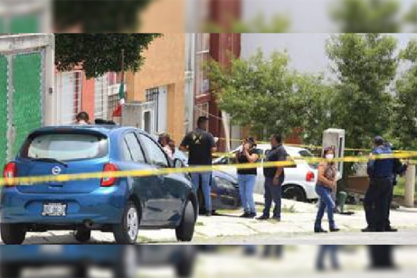 Asesinan con extrema violencia a mujer en Galaxia la Calera