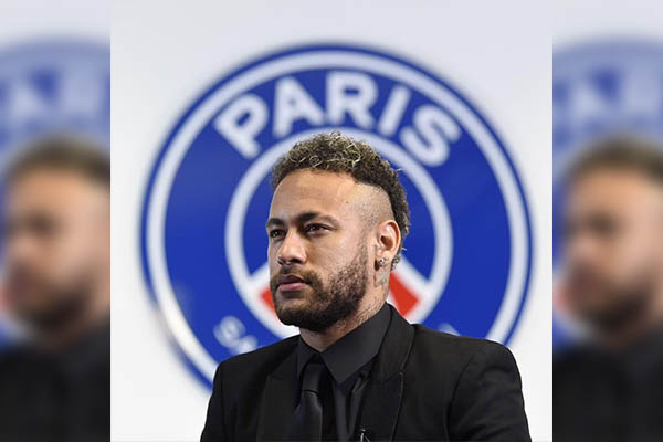 Neymar niega que una agresión sexual le haya costado su contrato con Nike