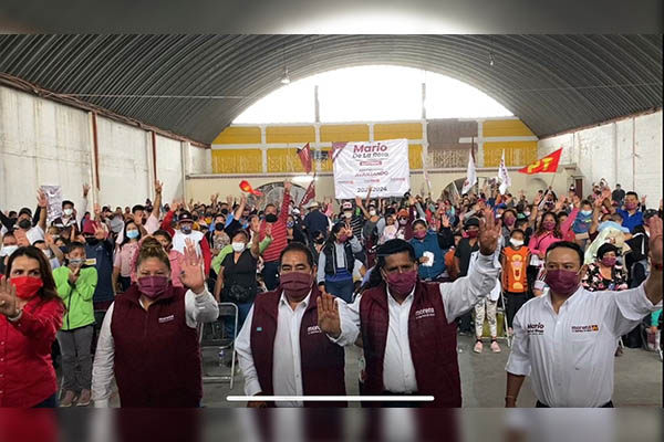 Excandidata a diputada local de CP se suma a Mario de la Rosa en Amozoc