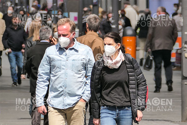 Alemania rebaja nivel de amenaza por covid-19 por primera vez en seis meses