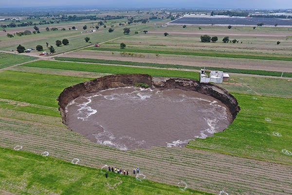 Qué explica el agujero gigante que no para de crecer en Zacatepec