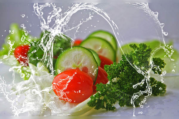 Dieta a base de plantas y pescado reduce riesgo de contagio de COVID-19: estudio