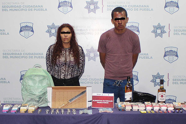 Selene y Daniel, incorregibles asaltantes de Oxxos