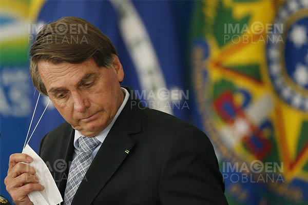 Bolsonaro vetará el "pasaporte COVID" en Brasil si el Congreso lo aprueba