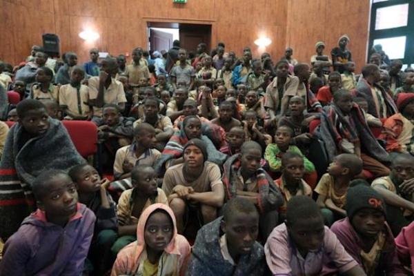 Ejército nigeriano libera a parte de estudiantes y maestros secuestrados
