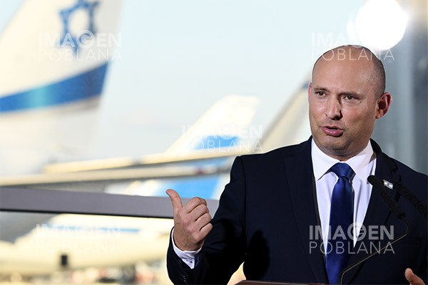 Israel considera el aumento de casos de covid-19 como nuevo brote: Bennett