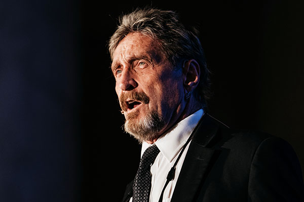 España extraditará a Estados Unidos al creador del antivirus McAfee