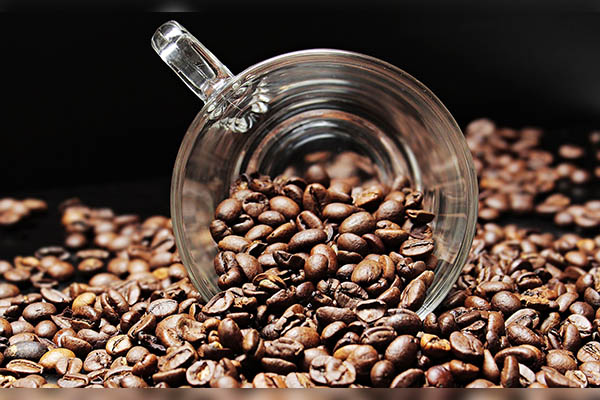 Consumir café reduce el riesgo de padecer enfermedades hepáticas, según un estudio