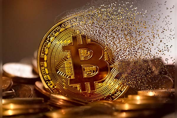 Un economista critica al bitcóin y calcula que su valor es cero