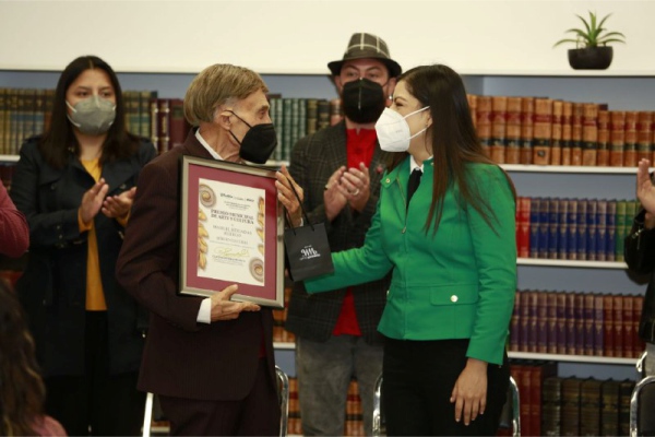 Ayuntamiento de Puebla entrega el Premio Municipal de Arte y Cultura